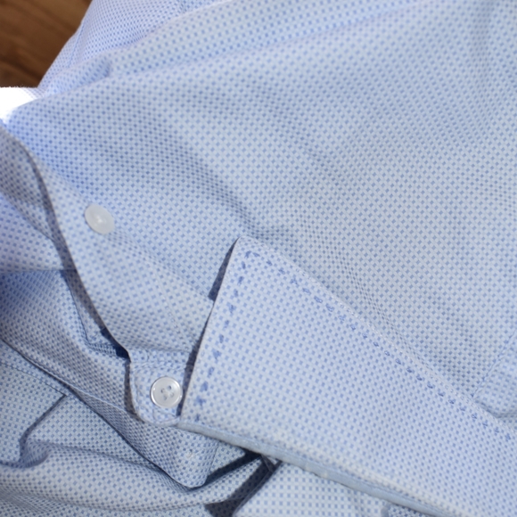 Men's Button Down Long Sleeve Shirt - Picture 5 of 5